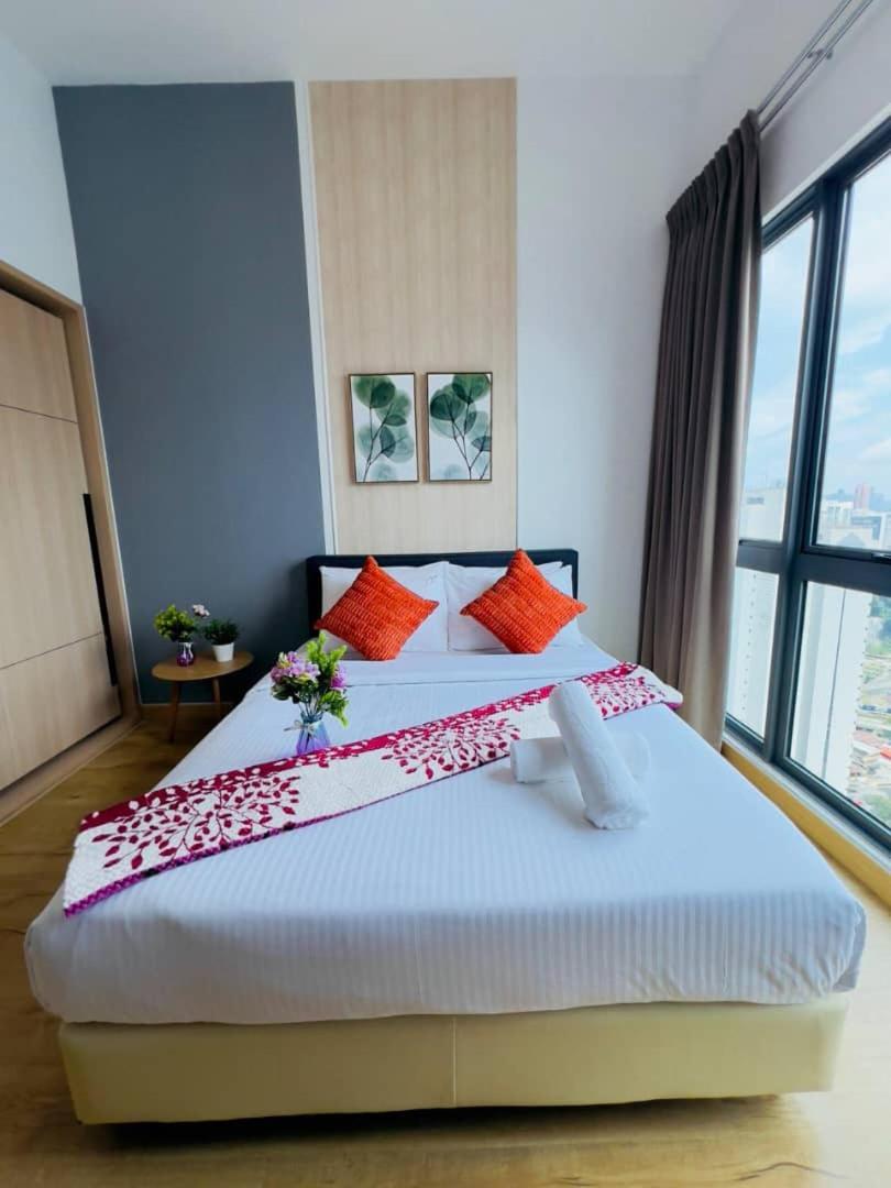 Bedroom With Living Room, The Colony