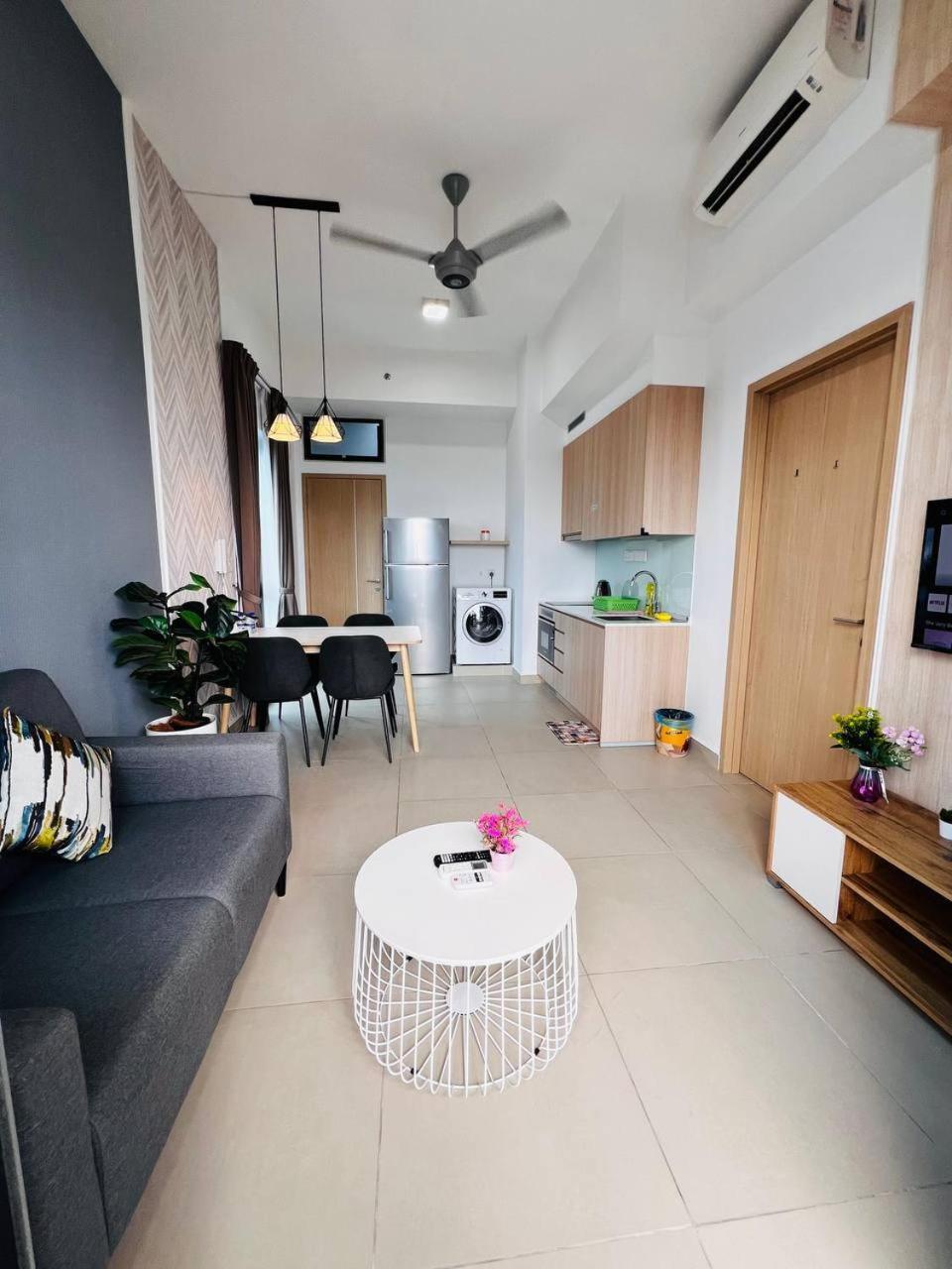 Bedroom With Living Room, The Colony * Kuala Lumpur